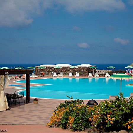 Suvaki Resort Madonna Delle Grazie Luaran gambar